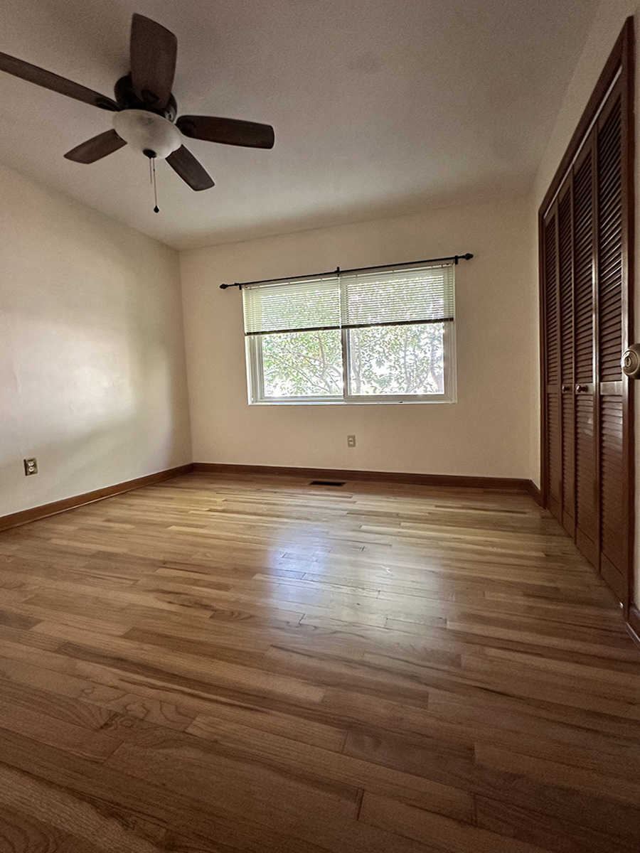 Photo of guest bedroom